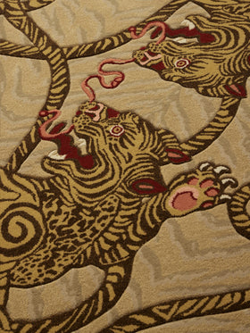 Tiger Knot Caramel Hand Tufted