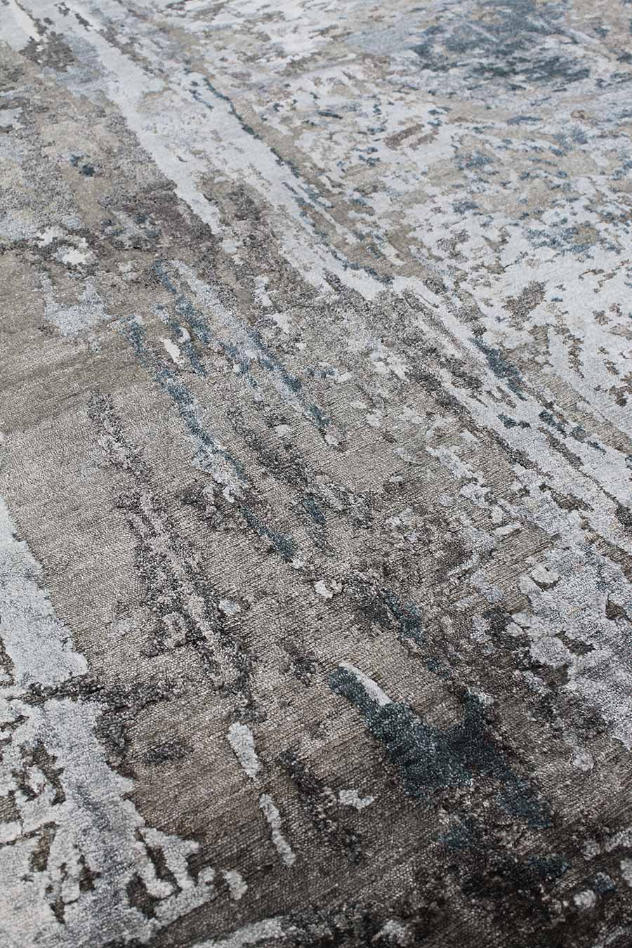 Detailed image of abstract handknot rug Marbella in grey colour