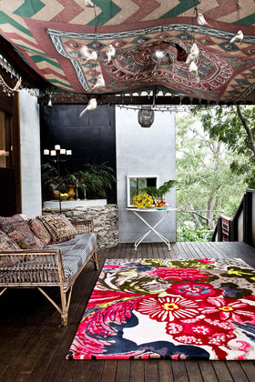 location living room of arcadia rug by easton pearson