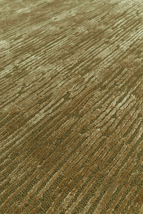 close up image of the Rhodium bronze rug