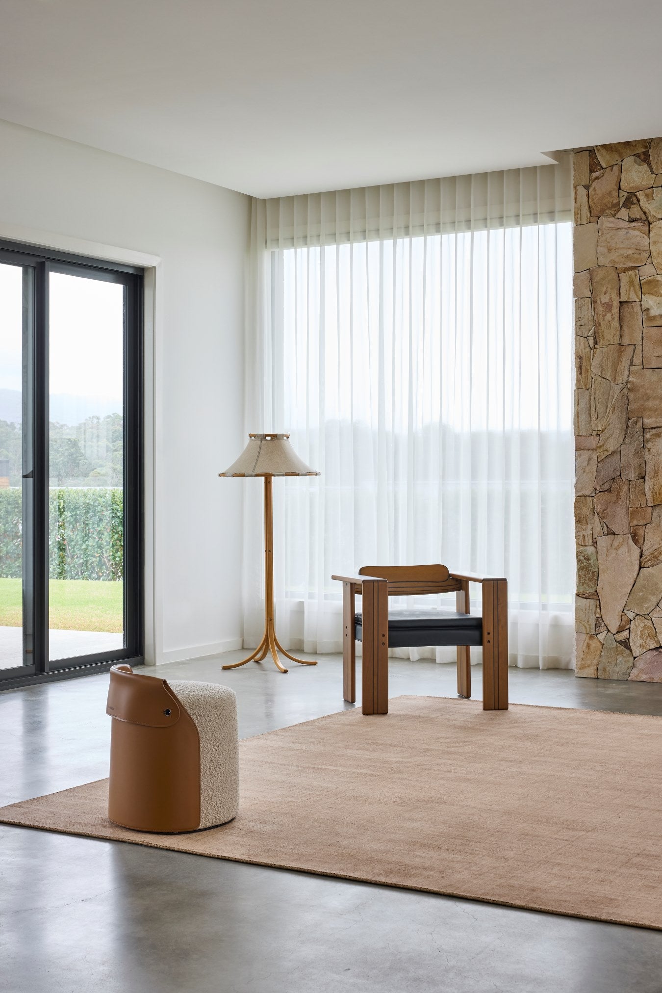 location image of the ravira peach coffee rug