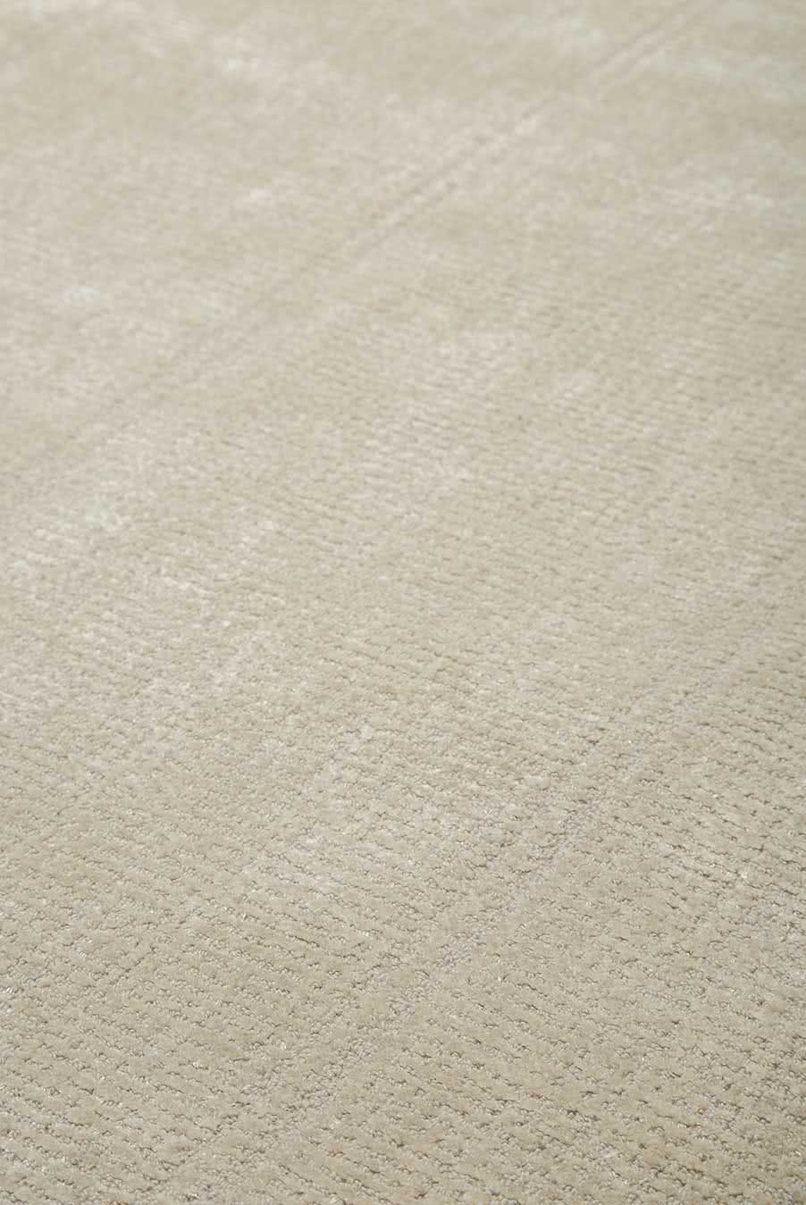 Close up view of Tungsten rug in neutral colour