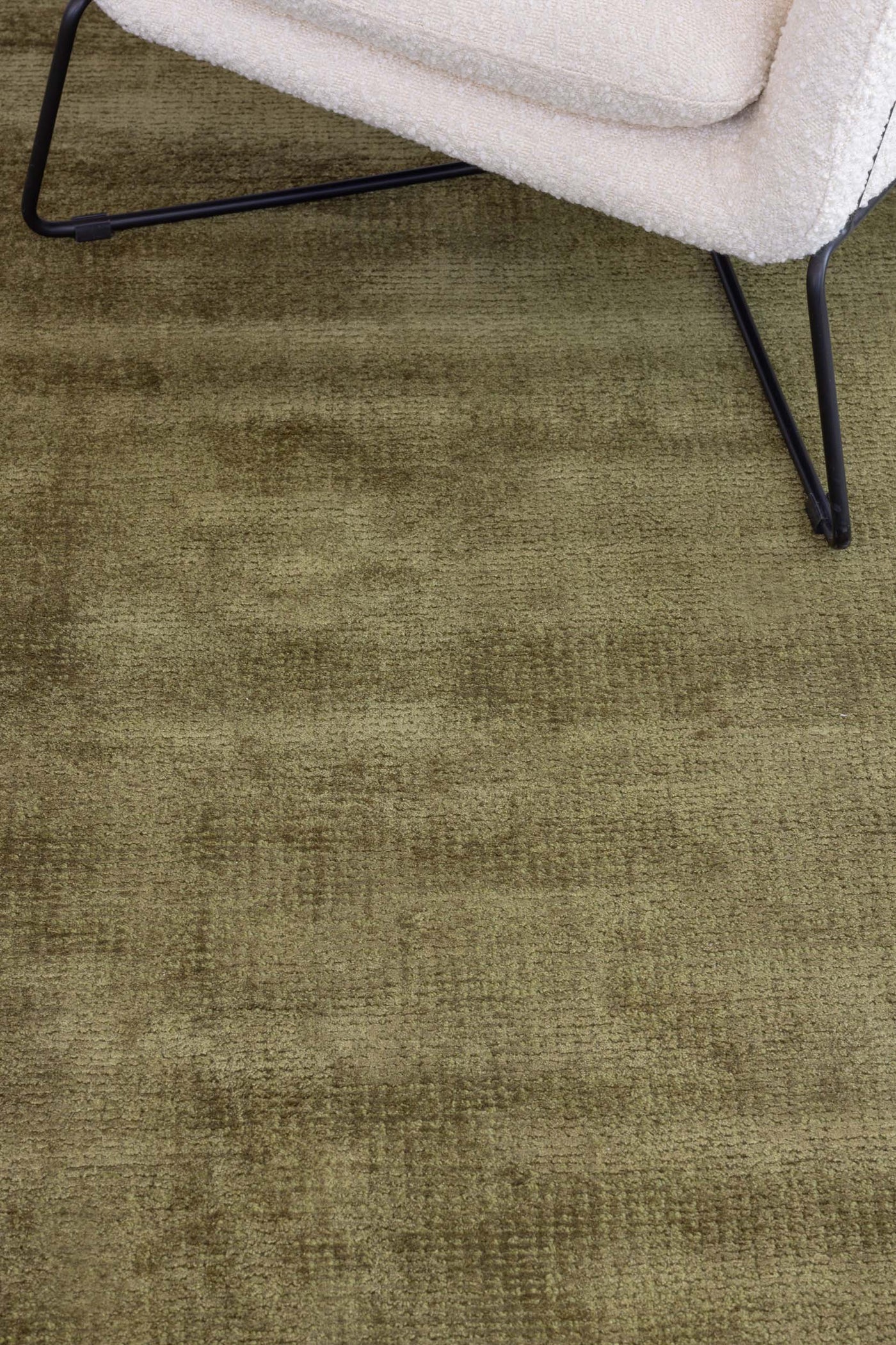 close up image of the wolfram-heath rug