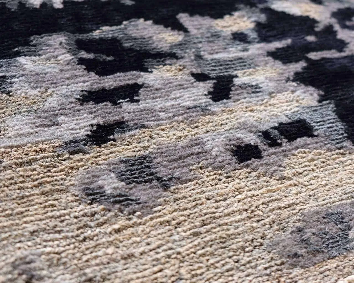 Hemp pile in blue, grey and black